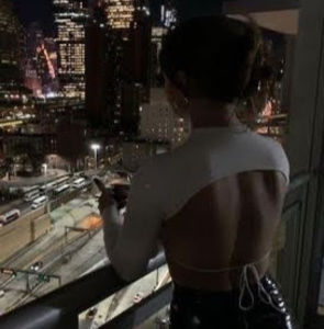 Meet your Posher, Linzi